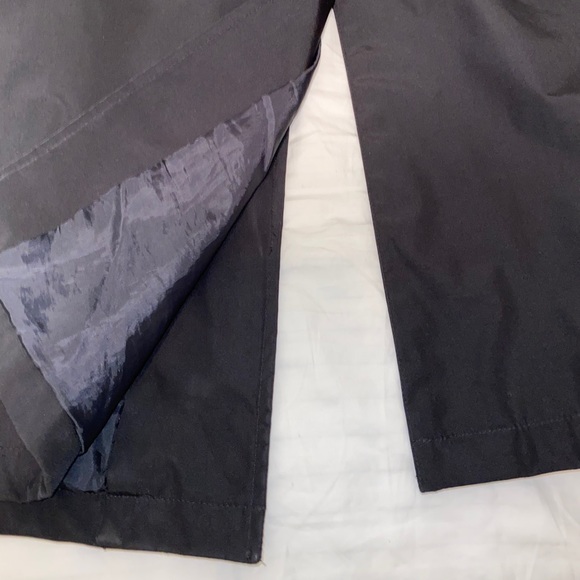 Gap - Picture 2 of 8